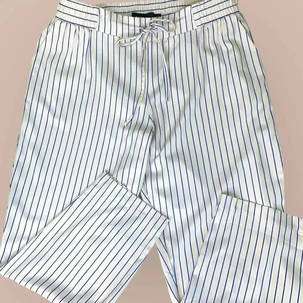 Torrid New Tapered Lightweight Lounge Pants Stretchy 2X Blue White Stripes - Picture 3 of 16